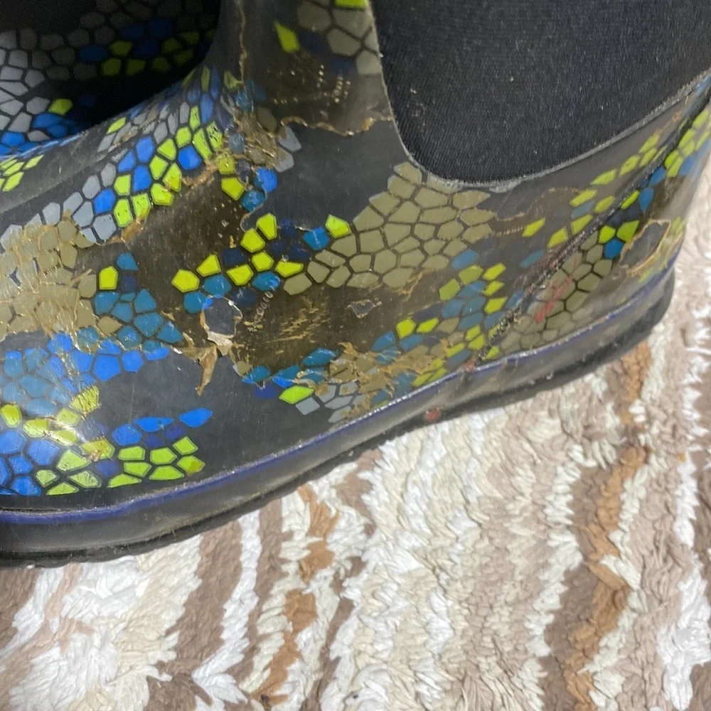 Bogs Kids' Classic Micro Camo Boot - Picture 2 of 9